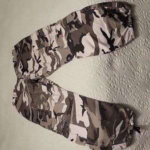White Camo BDU's. (Large Regular) Adjustable Sizing straps.